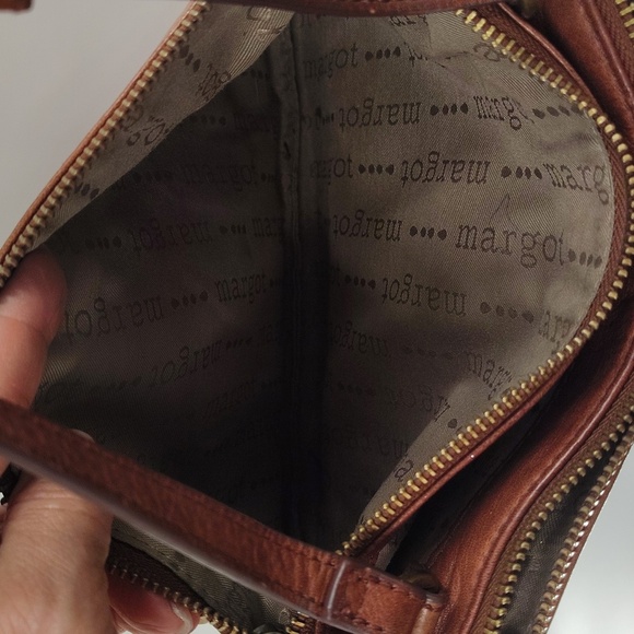 Margot New York Chestnut Brown Crossbody Purse Three Multiple Section Zip Top - Picture 11 of 12